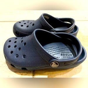 Kids Crocs Clogs - Navy - C11